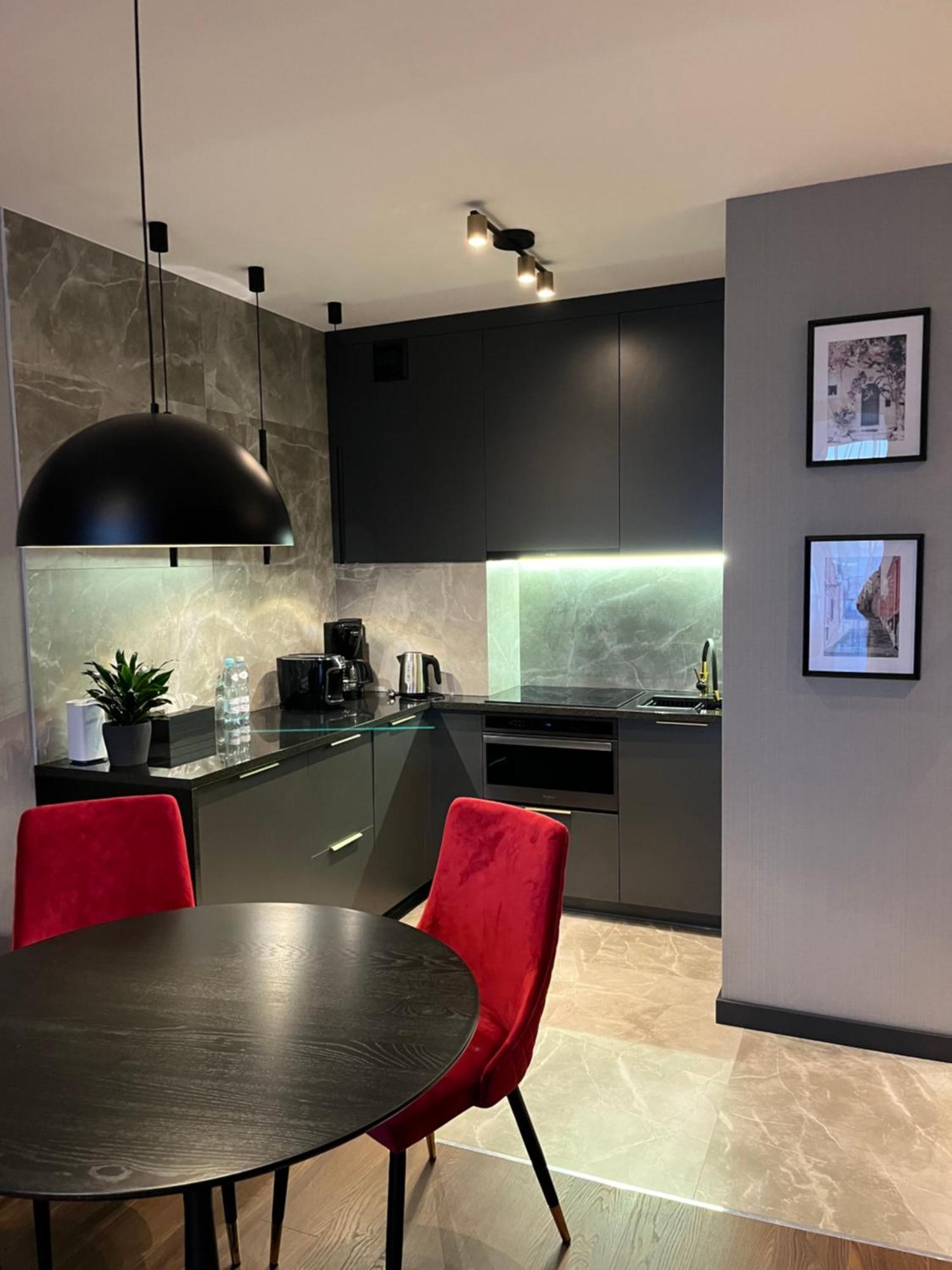 Noche Apartamenty Premium Biała Podlaska Extérieur photo