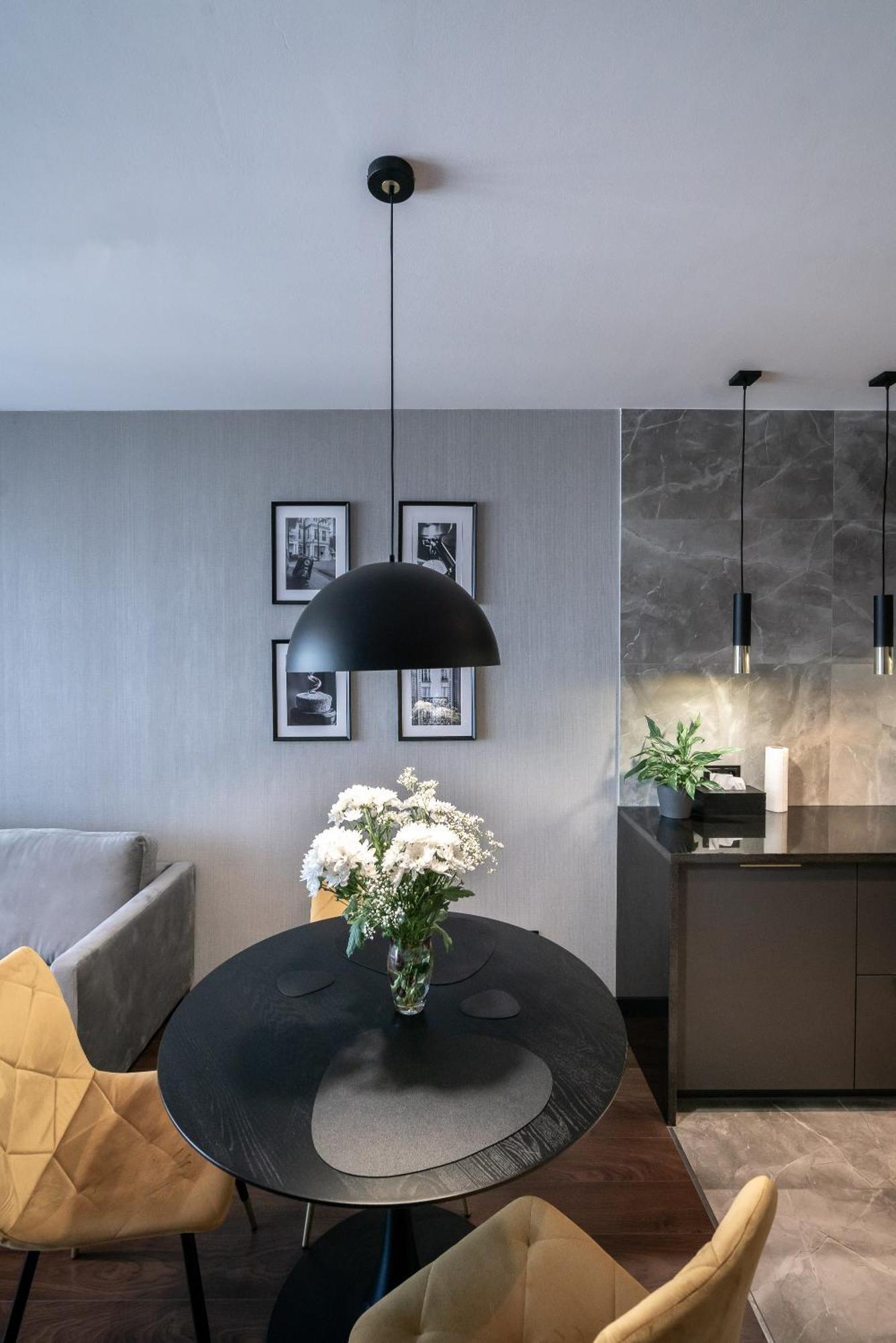 Noche Apartamenty Premium Biała Podlaska Extérieur photo