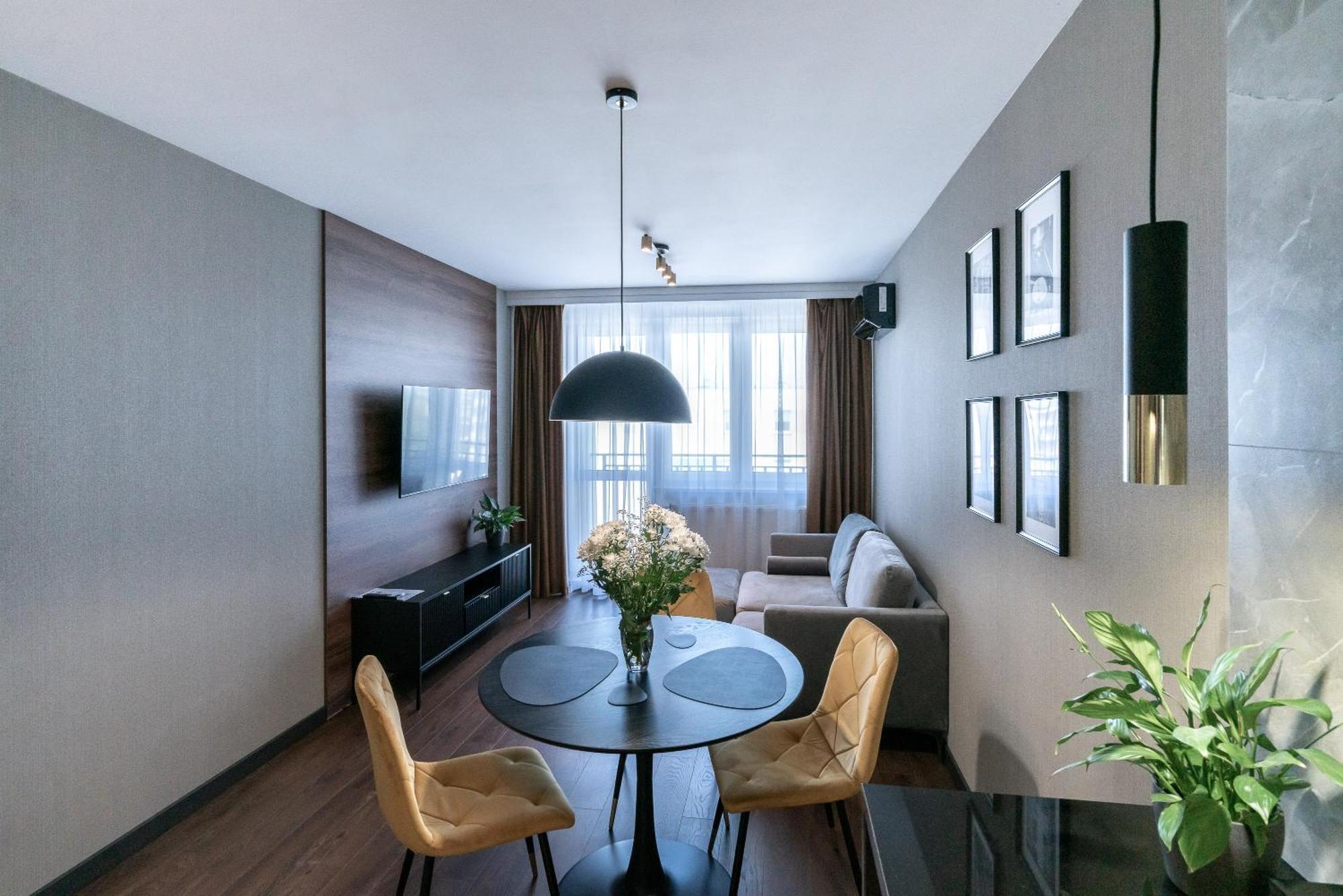 Noche Apartamenty Premium Biała Podlaska Extérieur photo