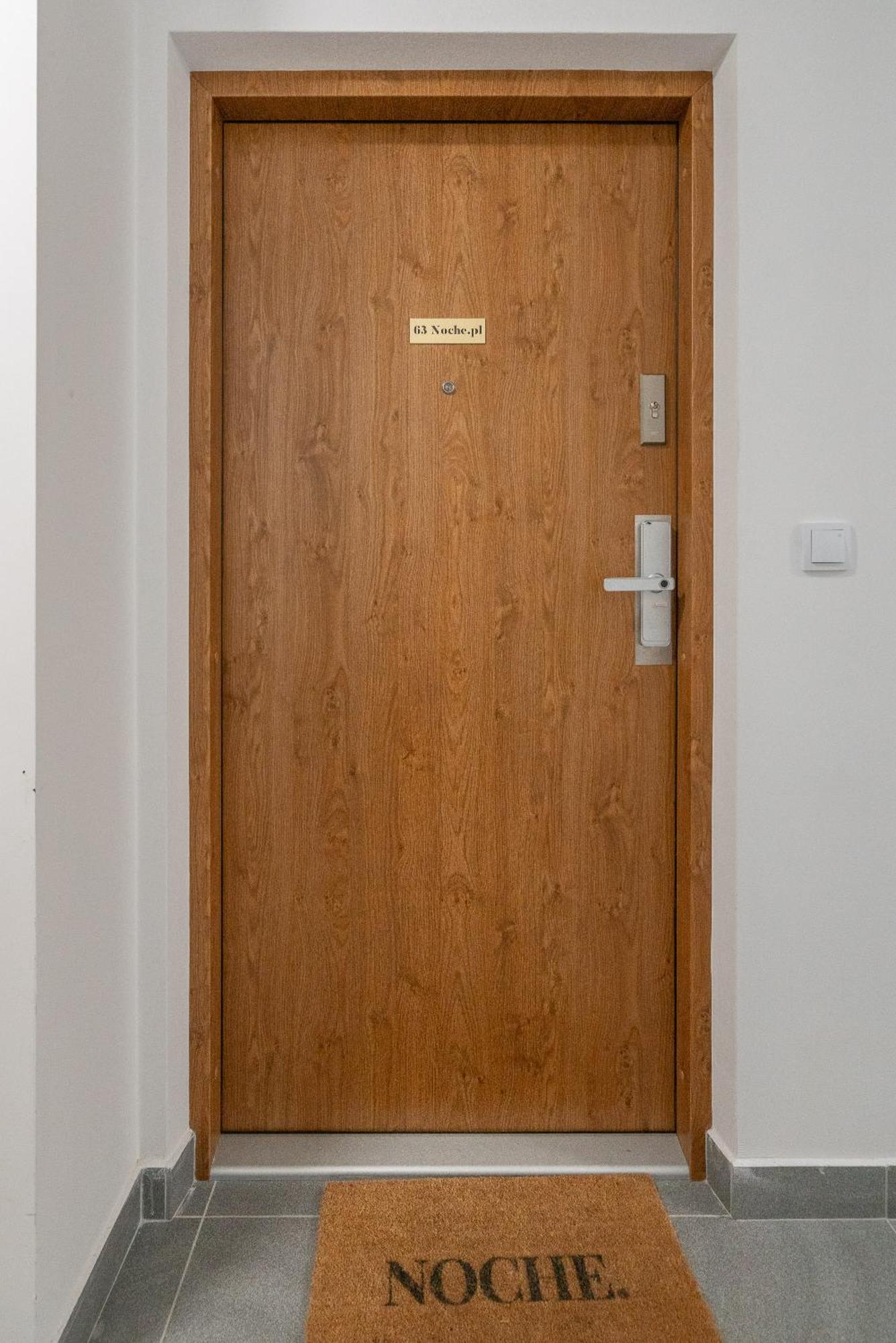 Noche Apartamenty Premium Biała Podlaska Extérieur photo